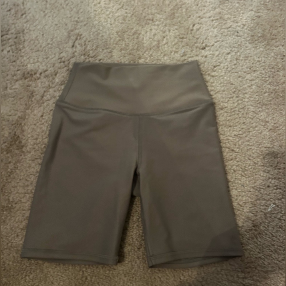 Abercrombie & Fitch YPB high rise biker short